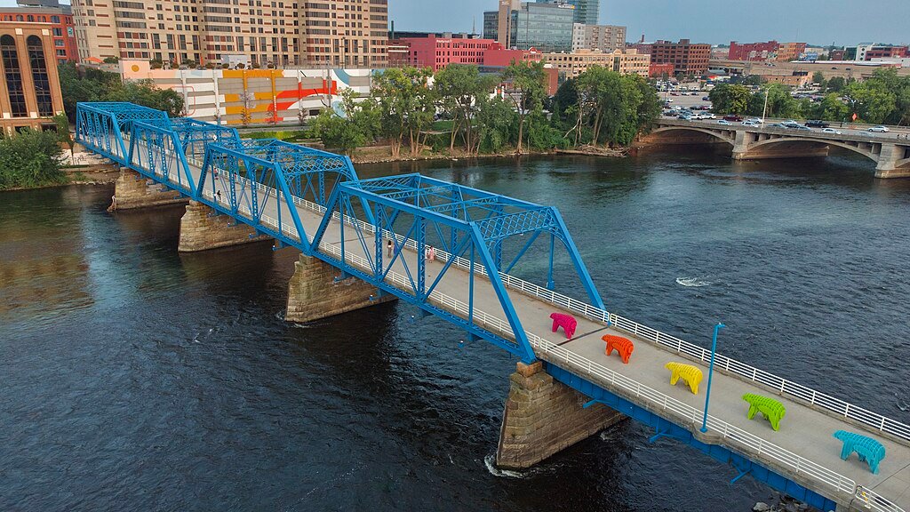 Blue Bridge Grand Rapids
