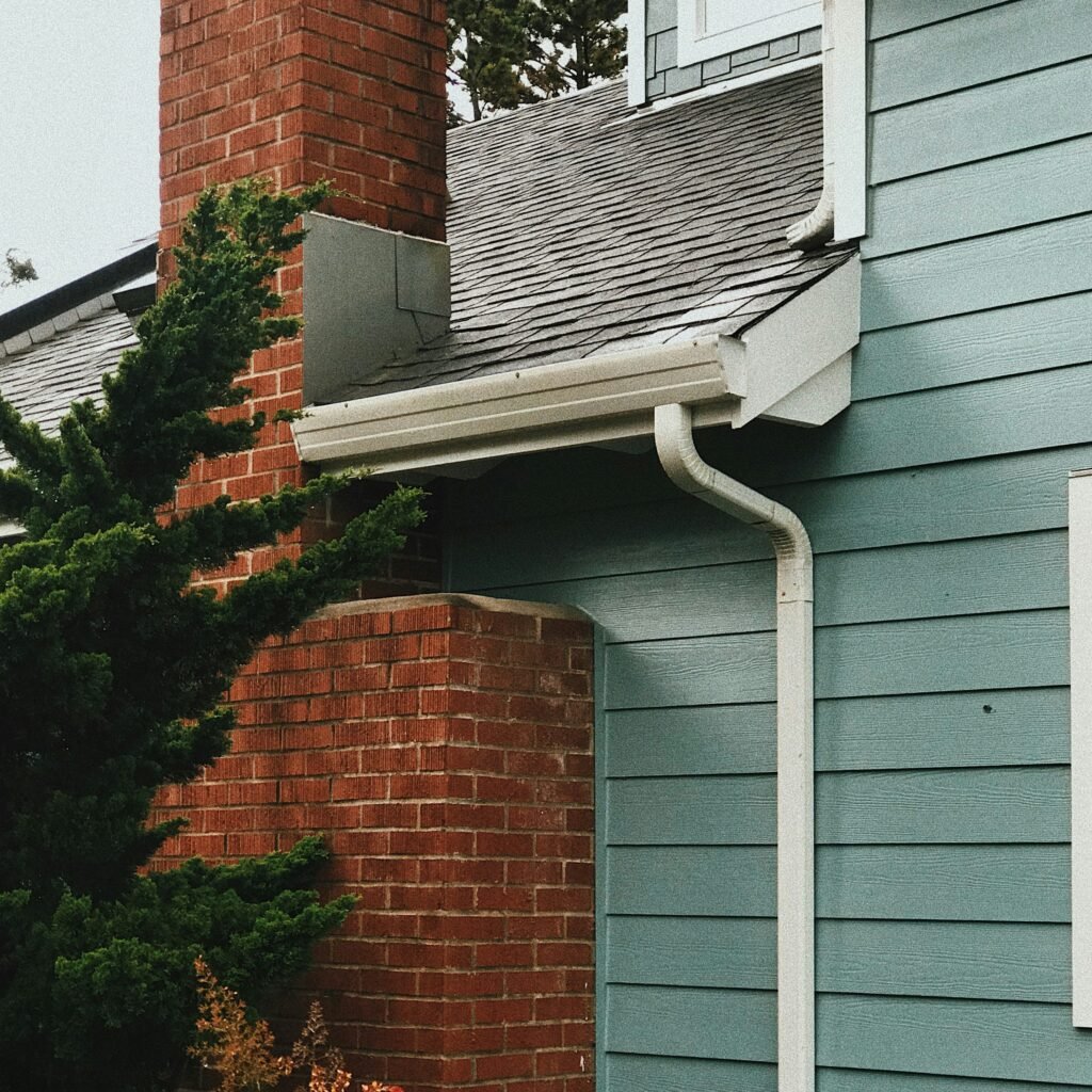 Gutters that need replacement
