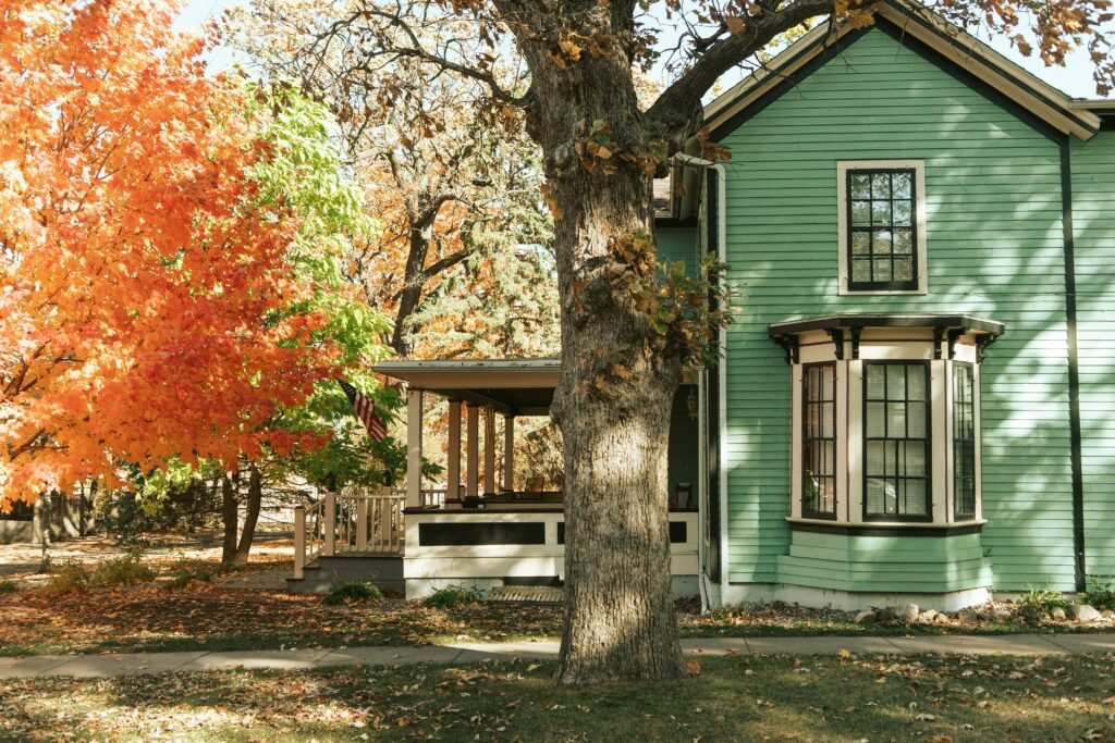 Fall house